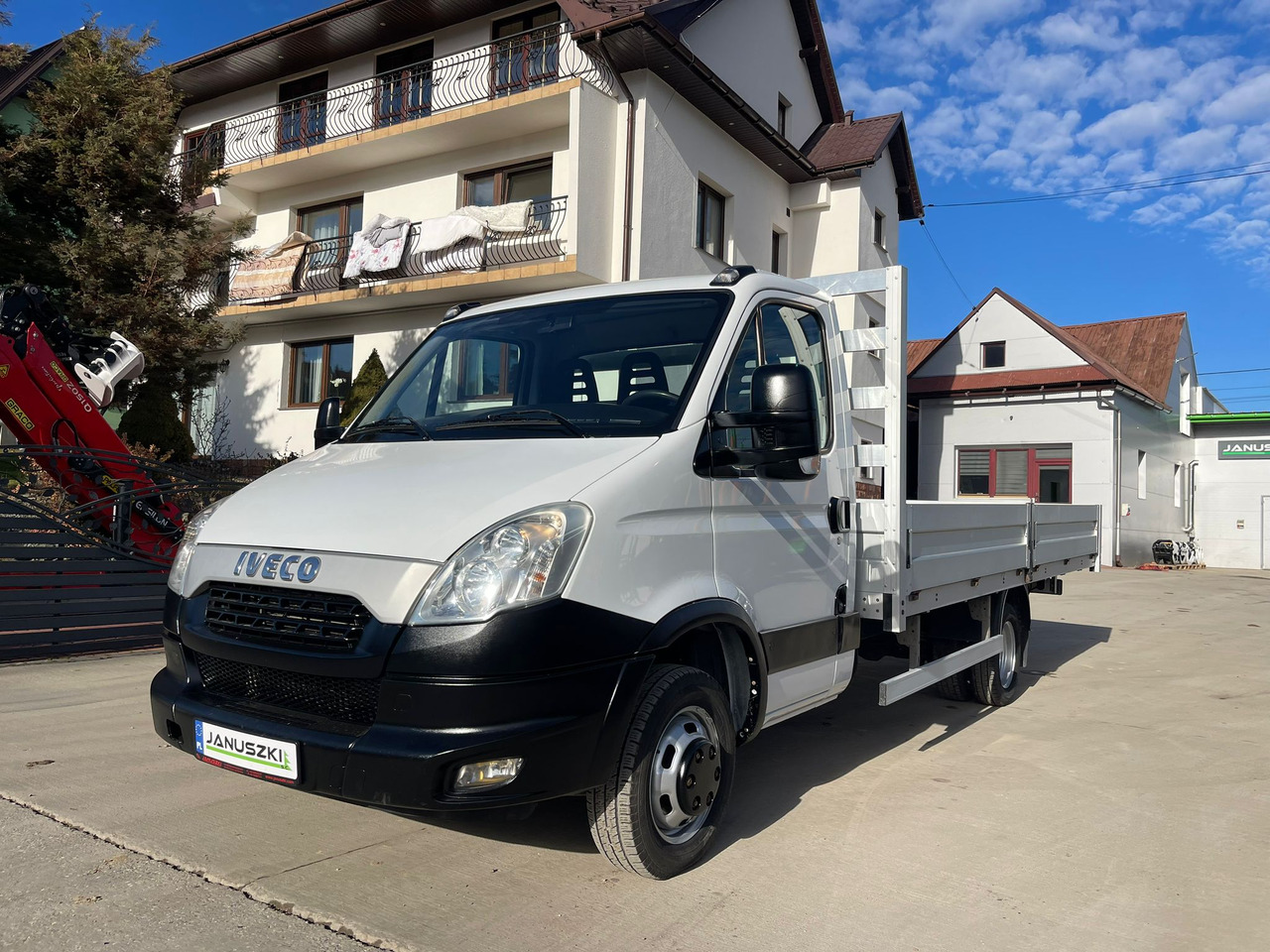 IVECO DAILY 55 150 - Flatbed van: picture 2 IVECO DAILY 55 150 - Flatbed van: picture 2