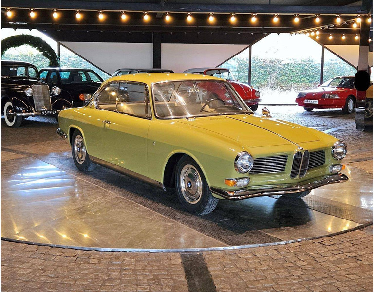 BMW 3200 CS - Sedan: picture 3 BMW 3200 CS - Sedan: picture 3