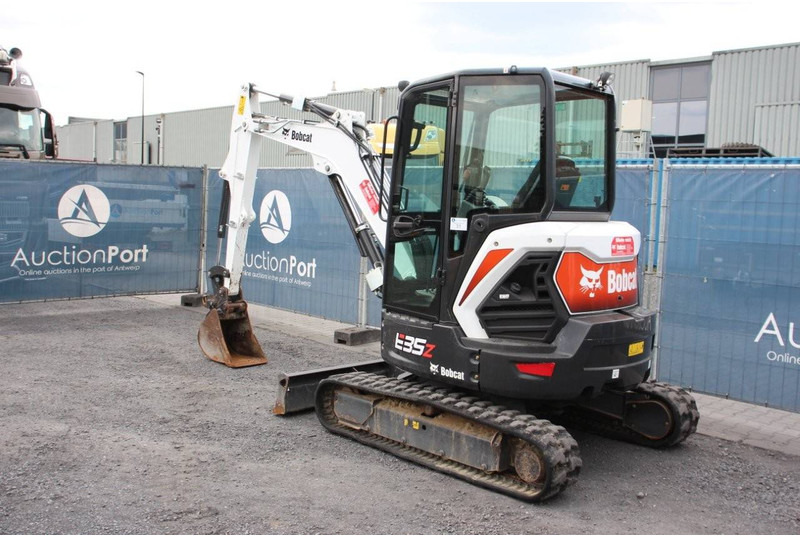 Bobcat E35z - Crawler excavator: picture 3 Bobcat E35z - Crawler excavator: picture 3