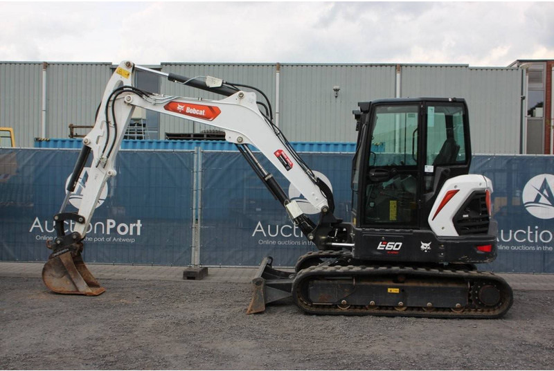 Bobcat E60 - Crawler excavator: picture 2 Bobcat E60 - Crawler excavator: picture 2