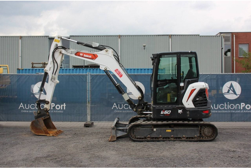 Bobcat E60 - Crawler excavator: picture 2 Bobcat E60 - Crawler excavator: picture 2