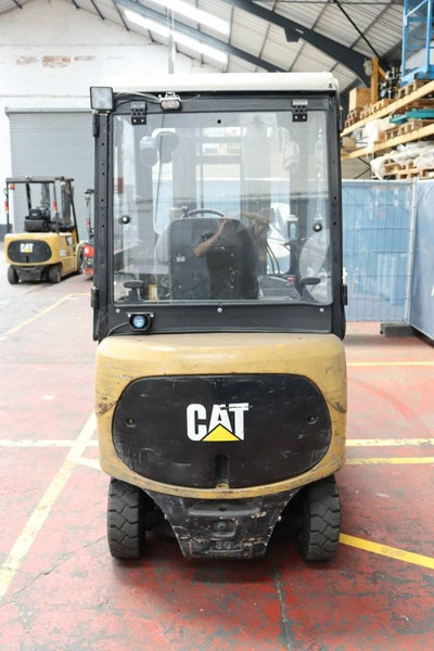 Caterpillar EP30K-PAC - Electric forklift: picture 5 Caterpillar EP30K-PAC - Electric forklift: picture 5
