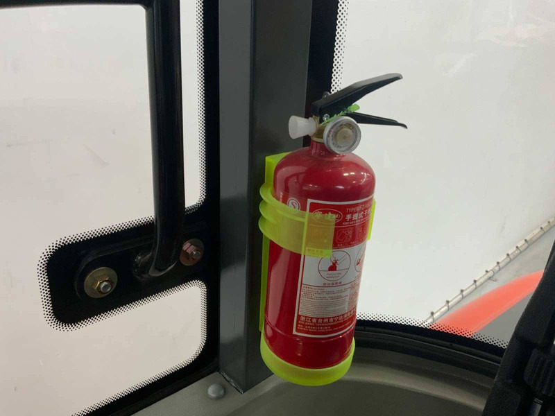 Everun ER12 - Wheel loader: picture 5 Everun ER12 - Wheel loader: picture 5