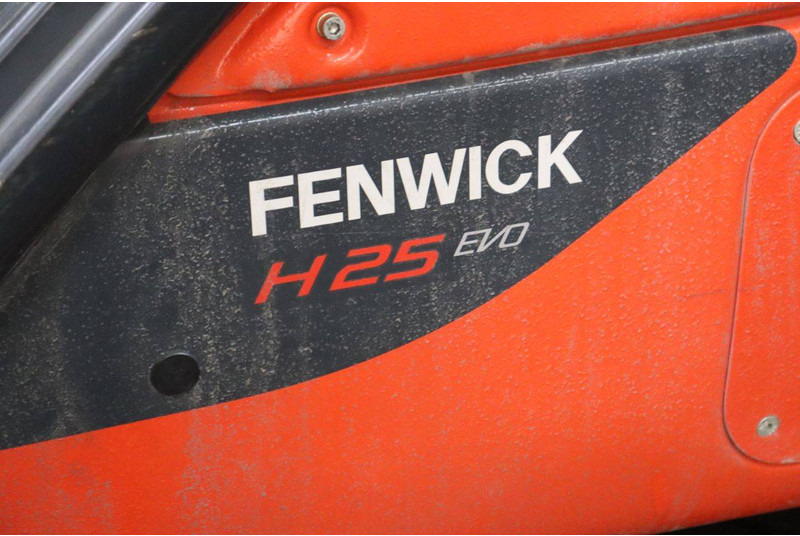 LPG forklift Fenwick-Linde H25T-02: picture 15 LPG forklift Fenwick-Linde H25T-02: picture 15