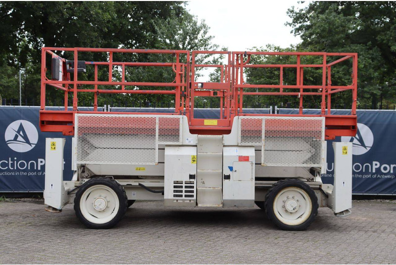 Genie GS-3390 - Scissor lift: picture 2 Genie GS-3390 - Scissor lift: picture 2