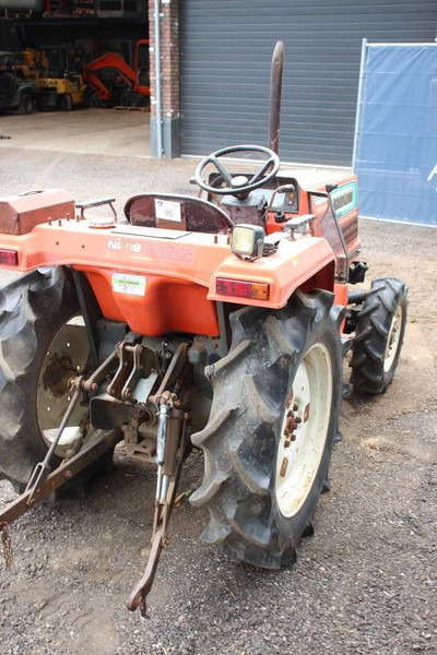 Hinomoto N239 - Farm tractor: picture 5 Hinomoto N239 - Farm tractor: picture 5