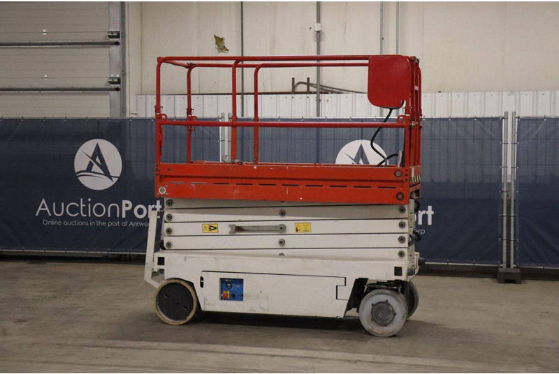 Iteco IT10090 - Scissor lift: picture 3 Iteco IT10090 - Scissor lift: picture 3
