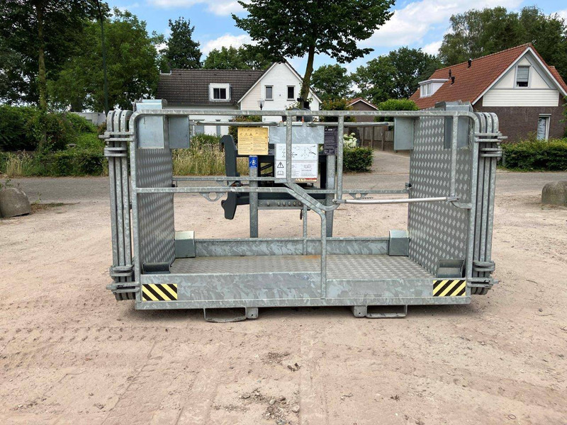 JCB REP2-45JCB - Water pump: picture 2 JCB REP2-45JCB - Water pump: picture 2