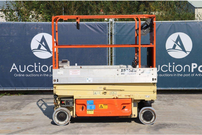 JLG 1930ES - Scissor lift: picture 2 JLG 1930ES - Scissor lift: picture 2