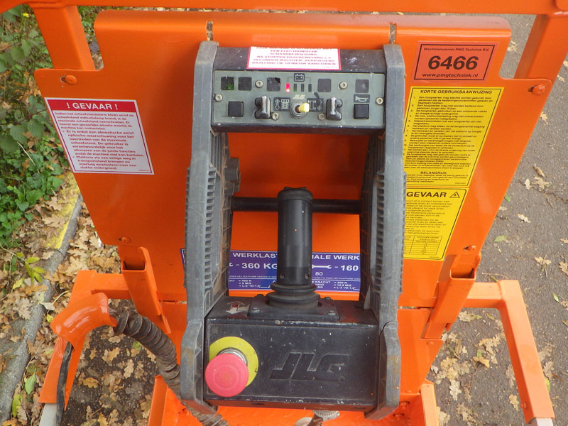 JLG 2032ES - Scissor lift: picture 5 JLG 2032ES - Scissor lift: picture 5