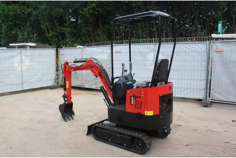 JPC HT12 - Mini excavator: picture 3 JPC HT12 - Mini excavator: picture 3