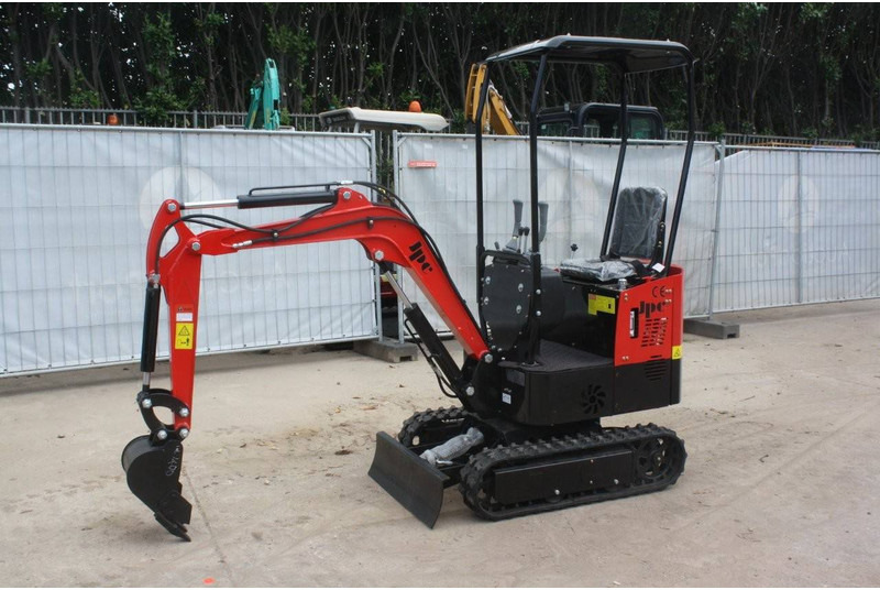 JPC HT12 - Mini excavator: picture 2 JPC HT12 - Mini excavator: picture 2