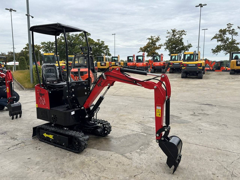 JPC HT12 - Mini excavator: picture 3 JPC HT12 - Mini excavator: picture 3