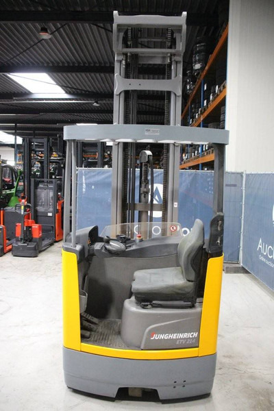 Jungheinrich ETV 214 - Reach truck: picture 4 Jungheinrich ETV 214 - Reach truck: picture 4