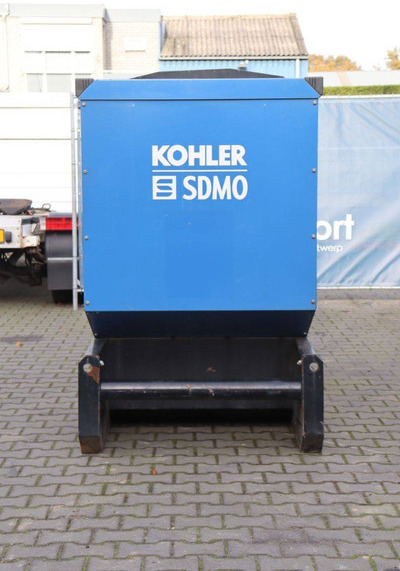 KOHLER SDMO 66 - Generator set: picture 5 KOHLER SDMO 66 - Generator set: picture 5