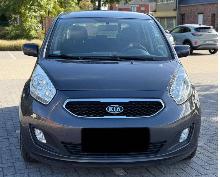 Kia Venga (I) 1.4 CVVT - Sedan: picture 5 Kia Venga (I) 1.4 CVVT - Sedan: picture 5