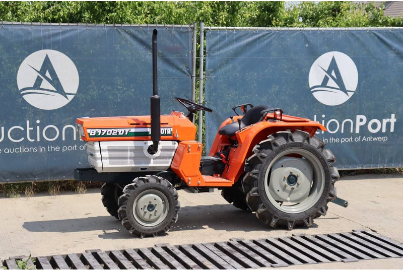 Kubota B1702DT - Farm tractor: picture 1 Kubota B1702DT - Farm tractor: picture 1
