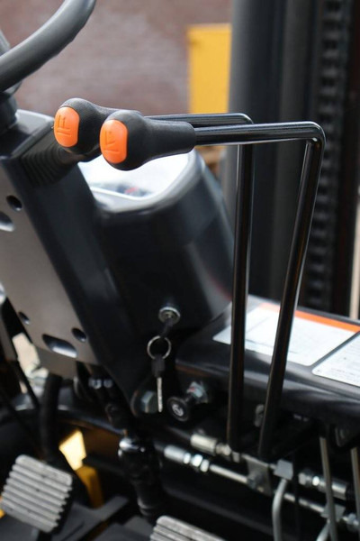 New Diesel forklift LTMG FD40: picture 20