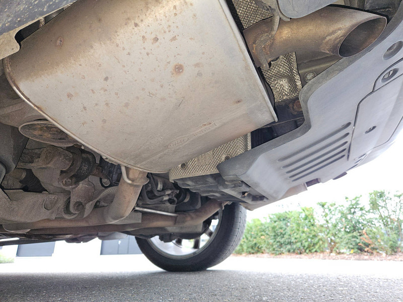 Land Rover Range Rover (IV) TDV8 'Vogue' - SUV: picture 4 Land Rover Range Rover (IV) TDV8 'Vogue' - SUV: picture 4