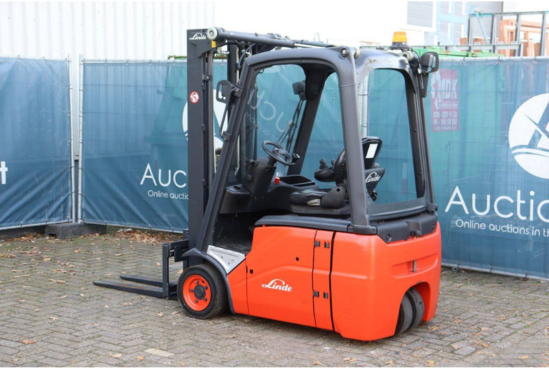 Linde E16C-01 - Electric forklift: picture 3 Linde E16C-01 - Electric forklift: picture 3