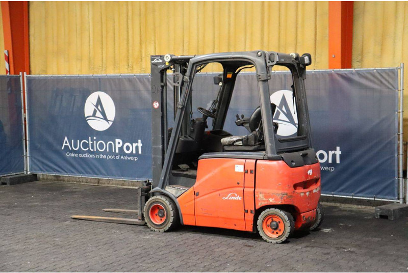 Linde E20PH-01 - Electric forklift: picture 3 Linde E20PH-01 - Electric forklift: picture 3