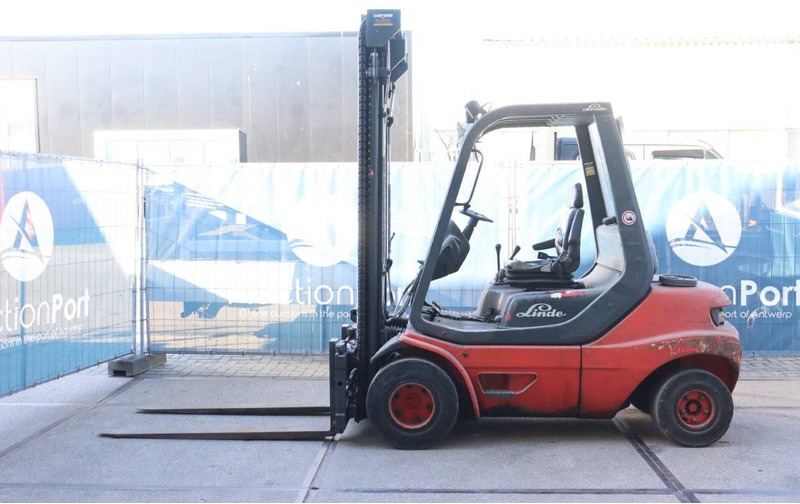 Linde H30D-02 - Diesel forklift: picture 2 Linde H30D-02 - Diesel forklift: picture 2