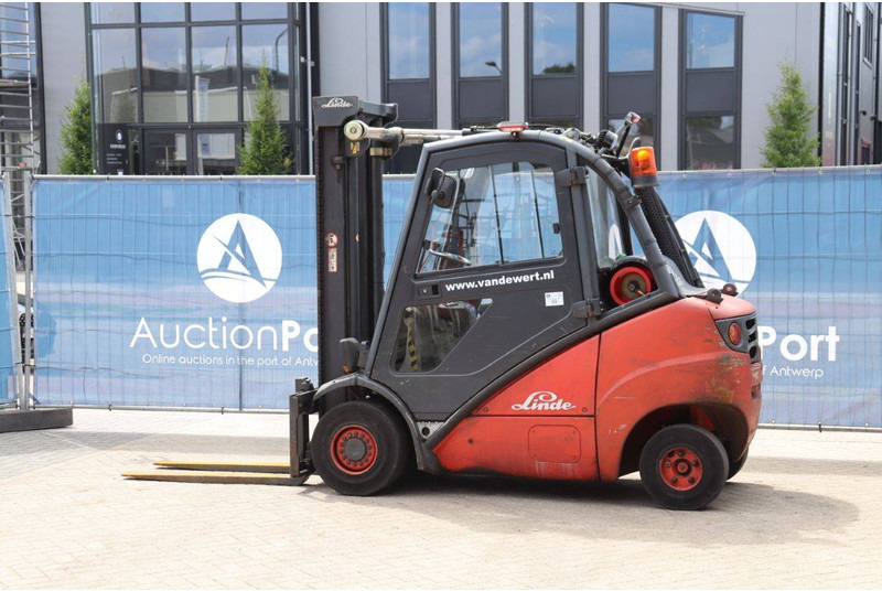 Linde H30T - Diesel forklift: picture 3 Linde H30T - Diesel forklift: picture 3