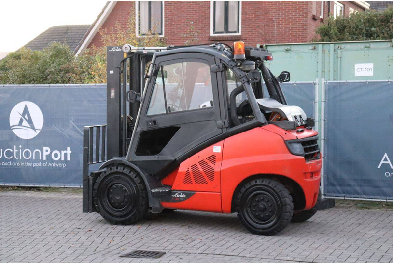 Linde H45T - LPG forklift: picture 3 Linde H45T - LPG forklift: picture 3