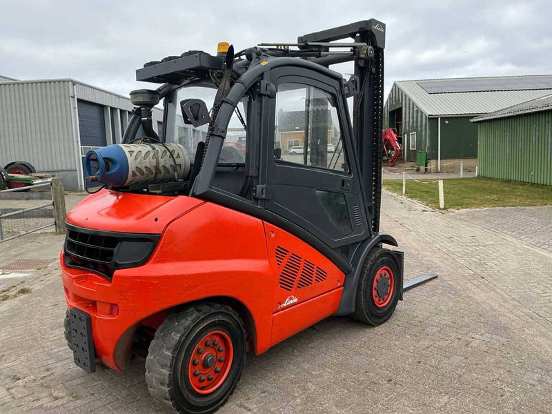 Linde H45T - LPG forklift: picture 3 Linde H45T - LPG forklift: picture 3