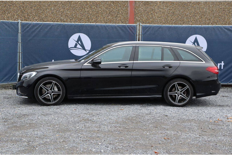 Mercedes-Benz C-Klasse 180 D - Sedan: picture 2 Mercedes-Benz C-Klasse 180 D - Sedan: picture 2