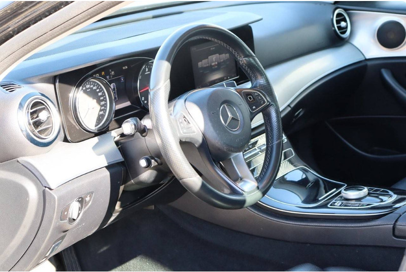 Sedan Mercedes-Benz E-Klasse 200 D: picture 19 Sedan Mercedes-Benz E-Klasse 200 D: picture 19