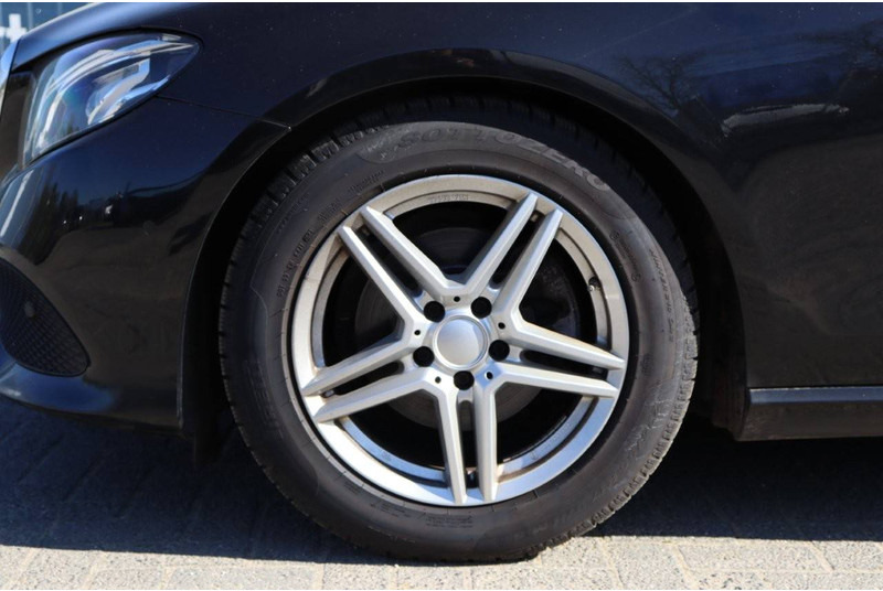 Sedan Mercedes-Benz E-Klasse 200 D: picture 12 Sedan Mercedes-Benz E-Klasse 200 D: picture 12