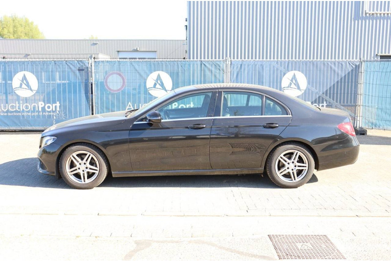 Mercedes-Benz E-Klasse 200 D - Sedan: picture 2 Mercedes-Benz E-Klasse 200 D - Sedan: picture 2