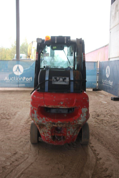 Nissan 25 - LPG forklift: picture 4 Nissan 25 - LPG forklift: picture 4