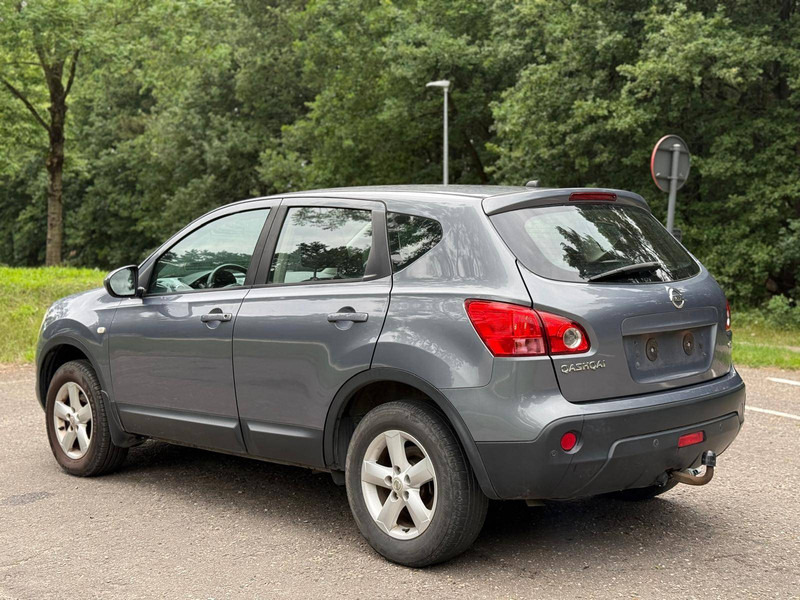 Nissan QASHQAI 1.5 DCI - Sedan: picture 2 Nissan QASHQAI 1.5 DCI - Sedan: picture 2