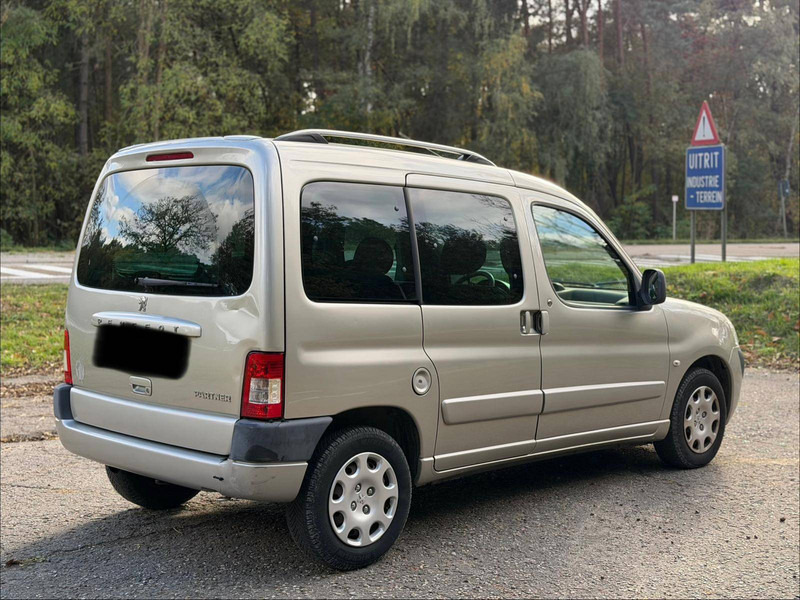 Peugeot Partner 1.6 HDI - Sedan: picture 2 Peugeot Partner 1.6 HDI - Sedan: picture 2