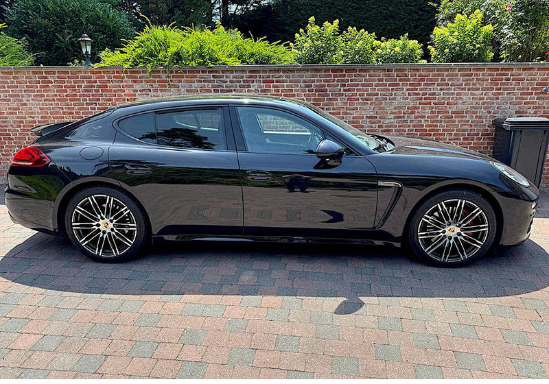 Porsche Panamera 3.0 V6 Diesel - Sedan: picture 3 Porsche Panamera 3.0 V6 Diesel - Sedan: picture 3