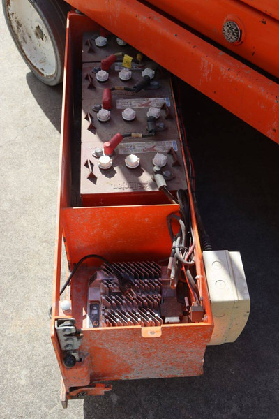 Scissor lift Skyjack: picture 19