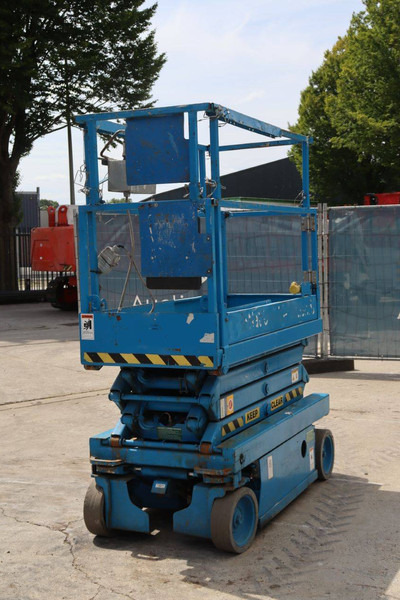 Scissor lift Skyjack SJIII 3219: picture 6