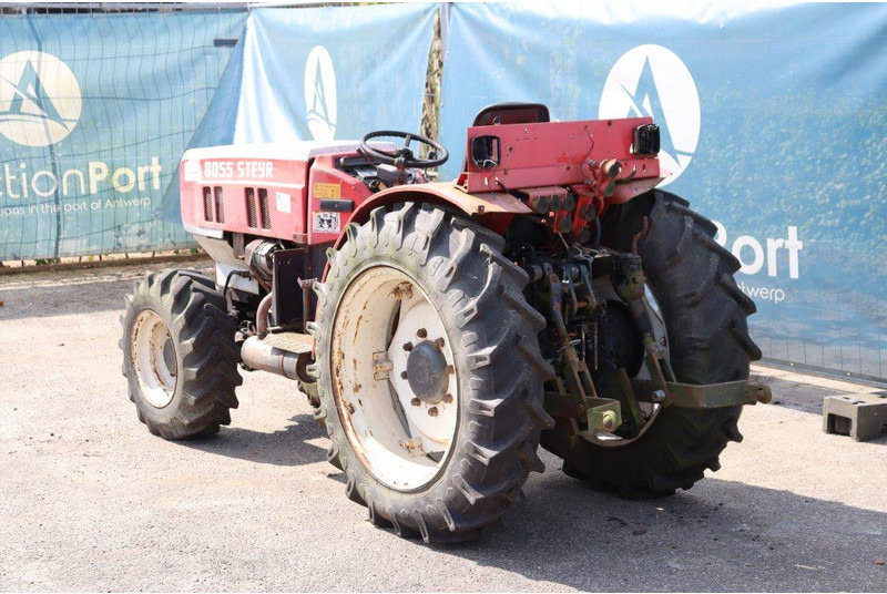 Steyr 8055 - Farm tractor: picture 4 Steyr 8055 - Farm tractor: picture 4
