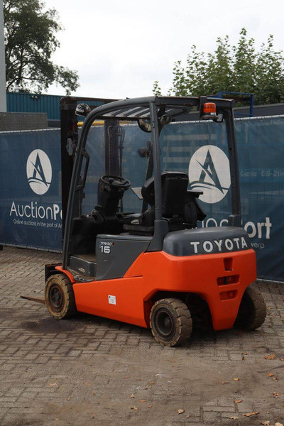 Toyota 8FBM16T - Electric forklift: picture 4 Toyota 8FBM16T - Electric forklift: picture 4