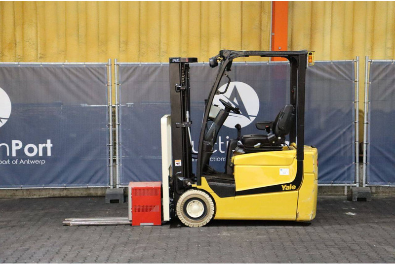 Yale ERP15VC E1980 - Electric forklift: picture 2 Yale ERP15VC E1980 - Electric forklift: picture 2