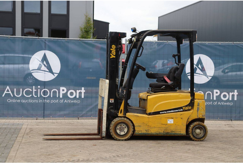 Yale ERP16VF - Electric forklift: picture 1 Yale ERP16VF - Electric forklift: picture 1