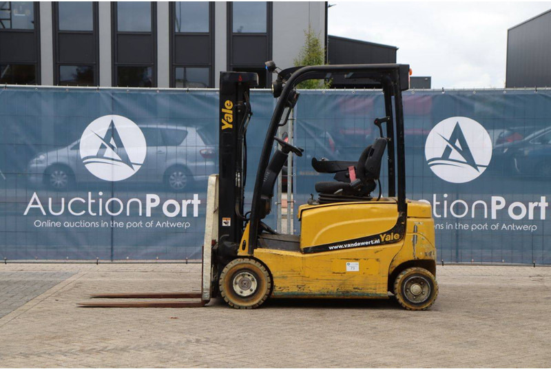 Yale ERP16VF - Electric forklift: picture 2 Yale ERP16VF - Electric forklift: picture 2