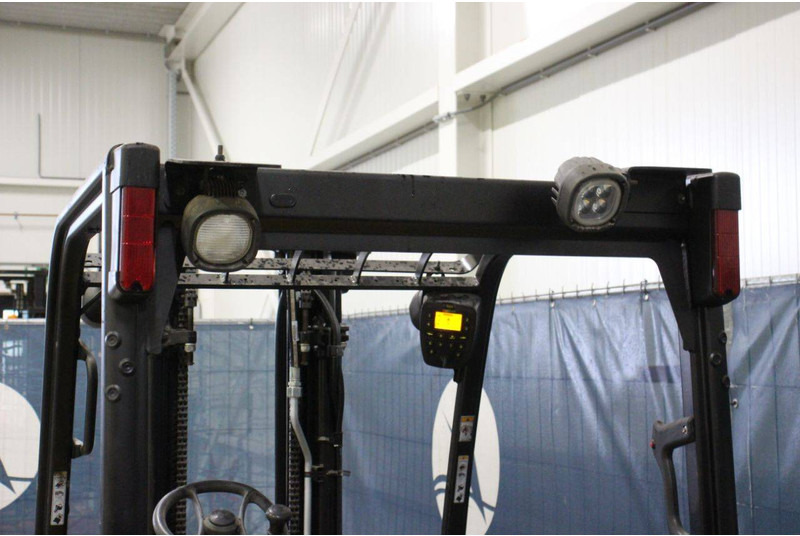 Electric forklift Yale ERP18VF: picture 16 Electric forklift Yale ERP18VF: picture 16