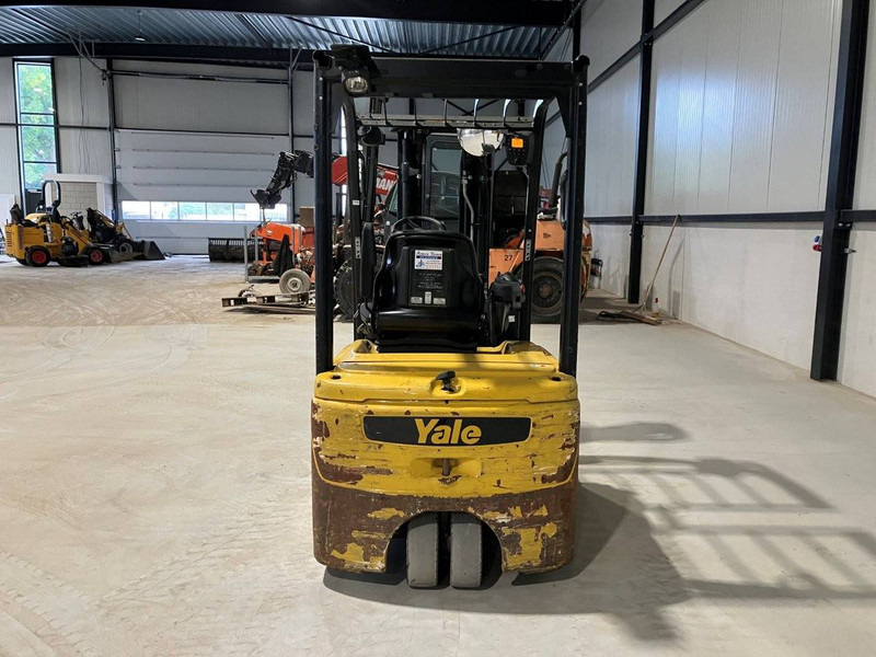 Yale ERP18VT LWB E2030 - Electric forklift: picture 4 Yale ERP18VT LWB E2030 - Electric forklift: picture 4