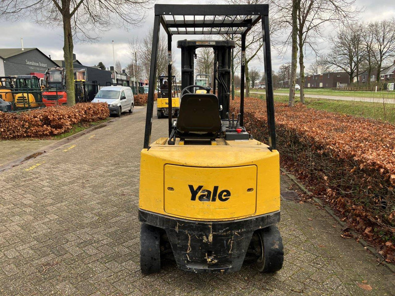 Yale ERP30ALF - Electric forklift: picture 4 Yale ERP30ALF - Electric forklift: picture 4