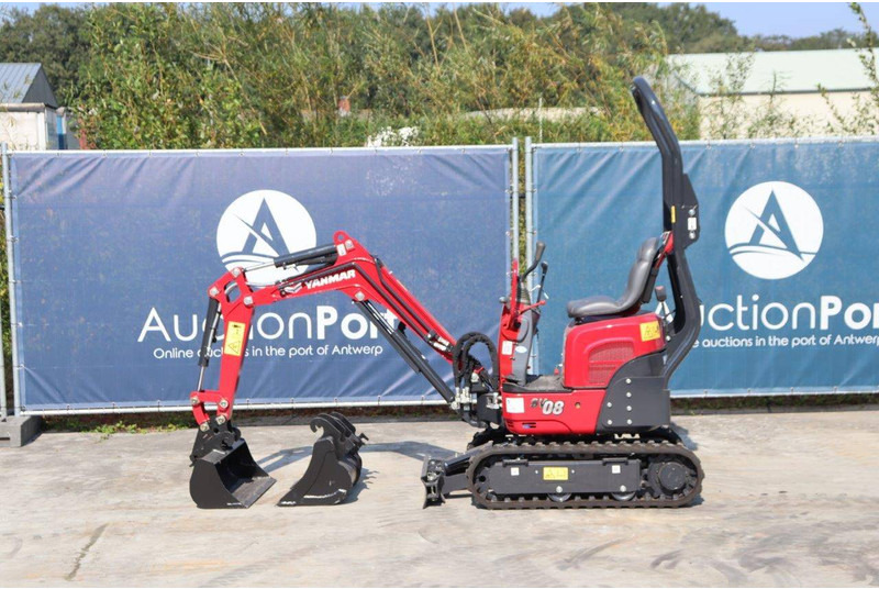 Yanmar SV08-1C - Mini excavator: picture 2 Yanmar SV08-1C - Mini excavator: picture 2