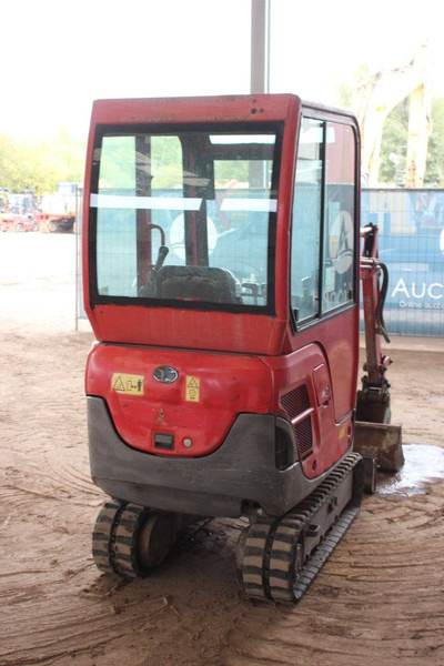 Yanmar SV15 - Mini excavator: picture 5 Yanmar SV15 - Mini excavator: picture 5