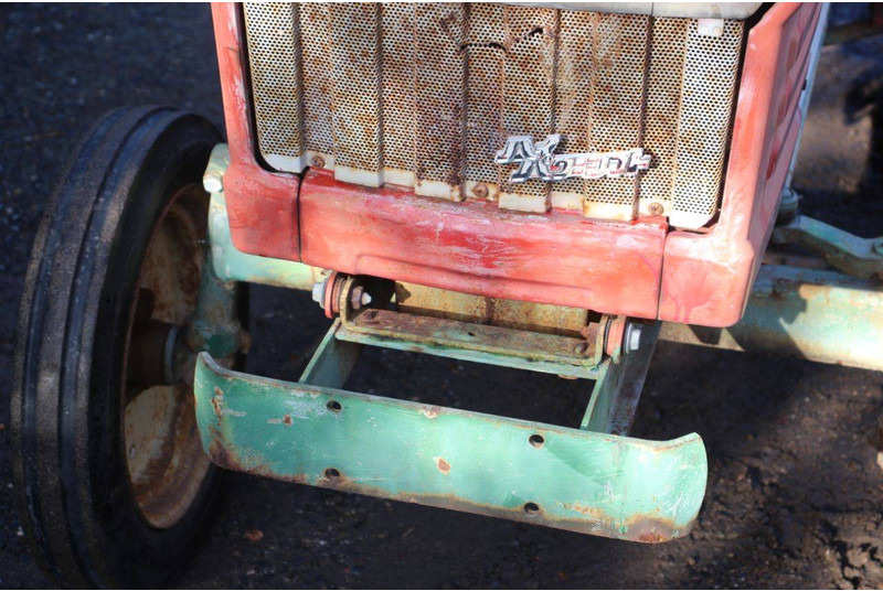 Farm tractor Yanmar YM2310: picture 11